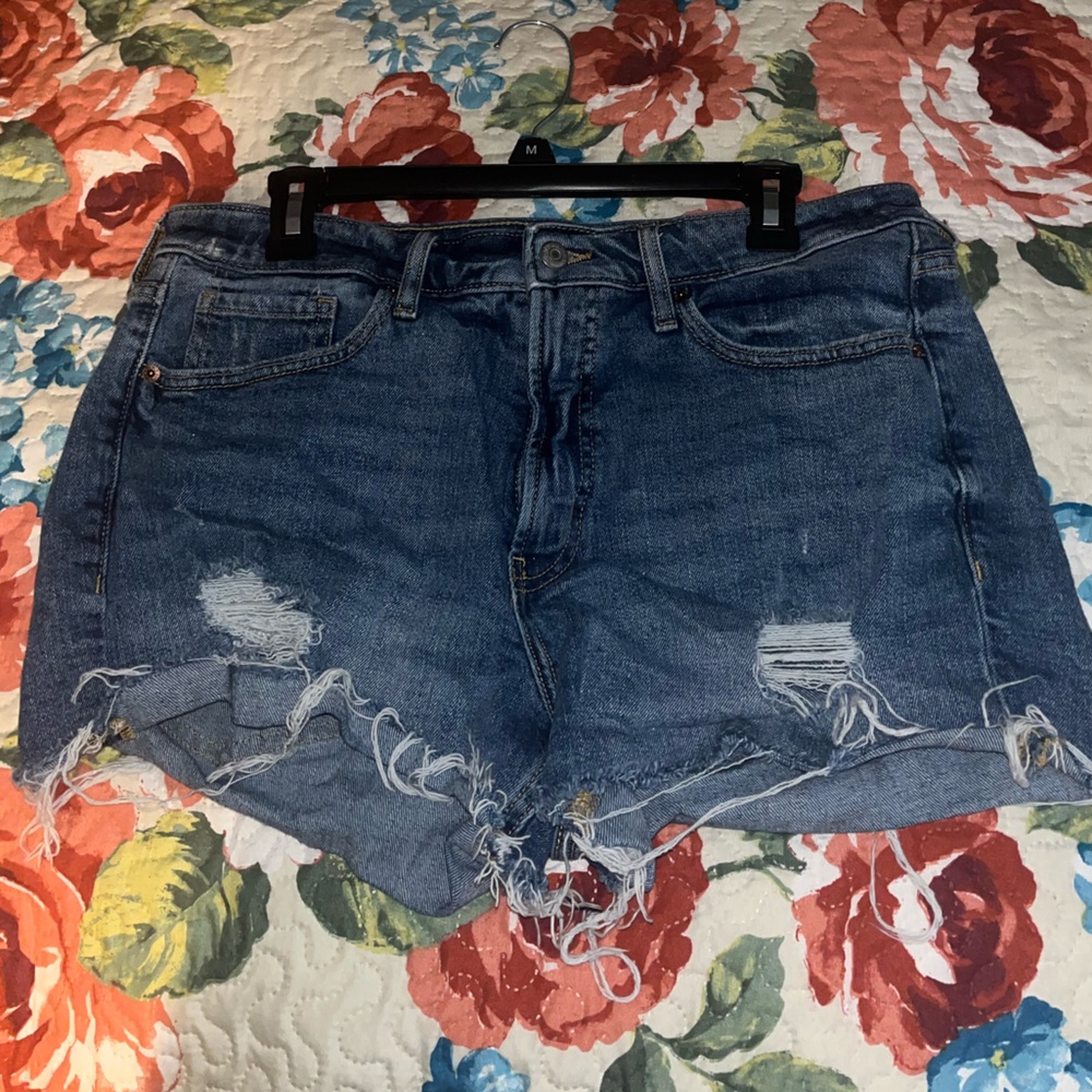 Old Navy High Rise OG Straight size 12 shorts
